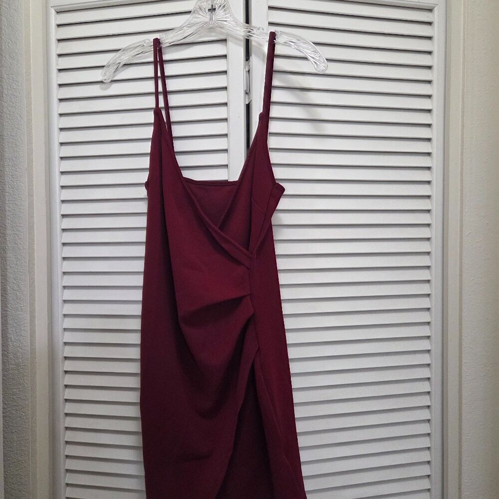 Verdusa Women's Deep V Neck Spaghetti Strap Wrap Asymmetrical Cami Dress